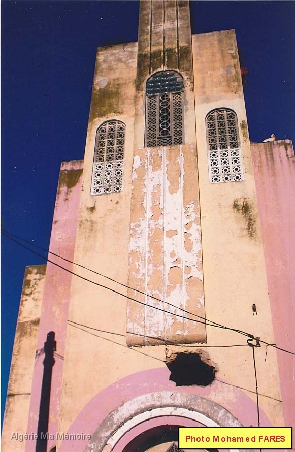 Eglise 2 libelle.jpg - L'ancienne église - Mars 2014.
